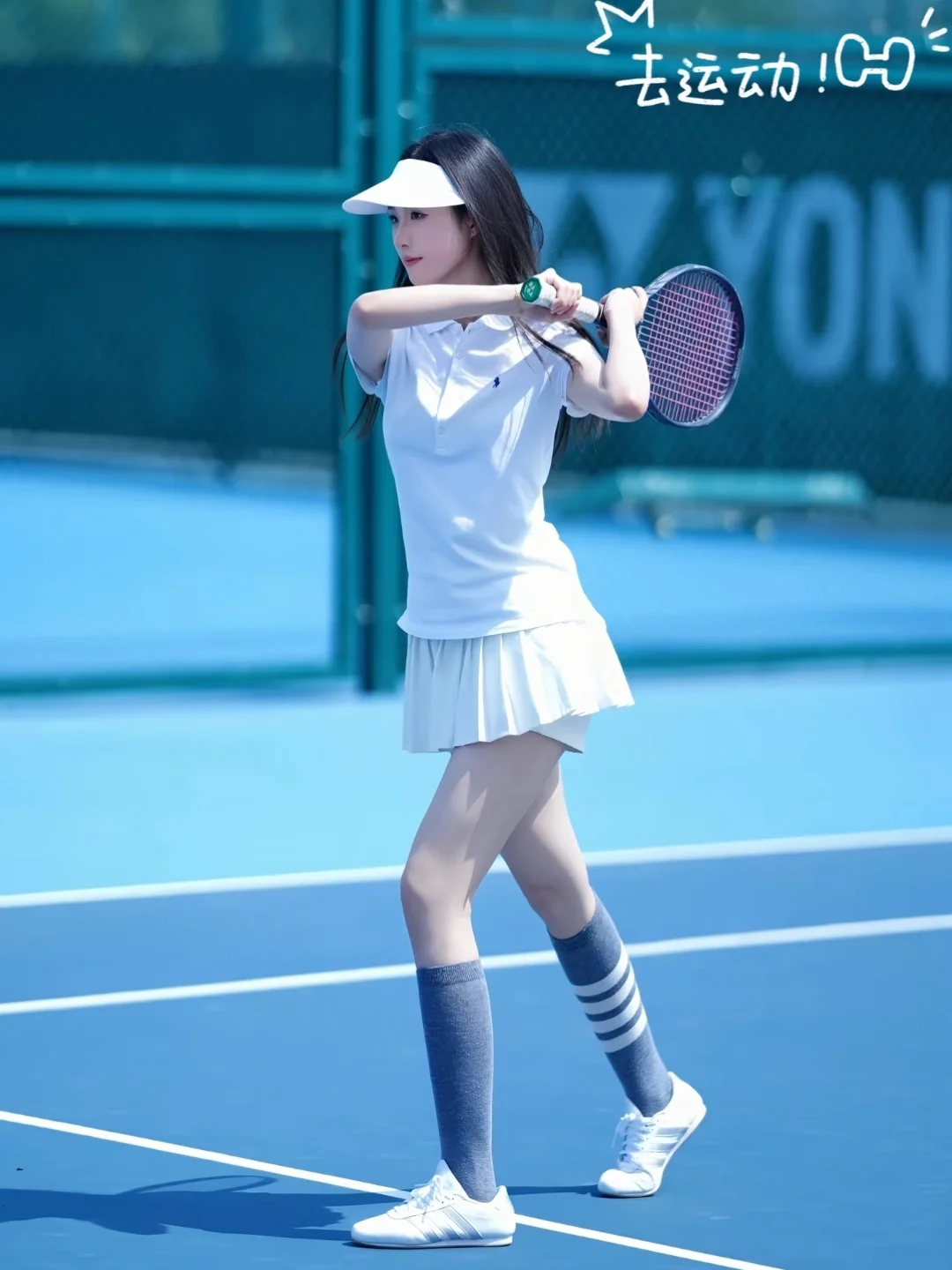 约姐妹一起网球🎾