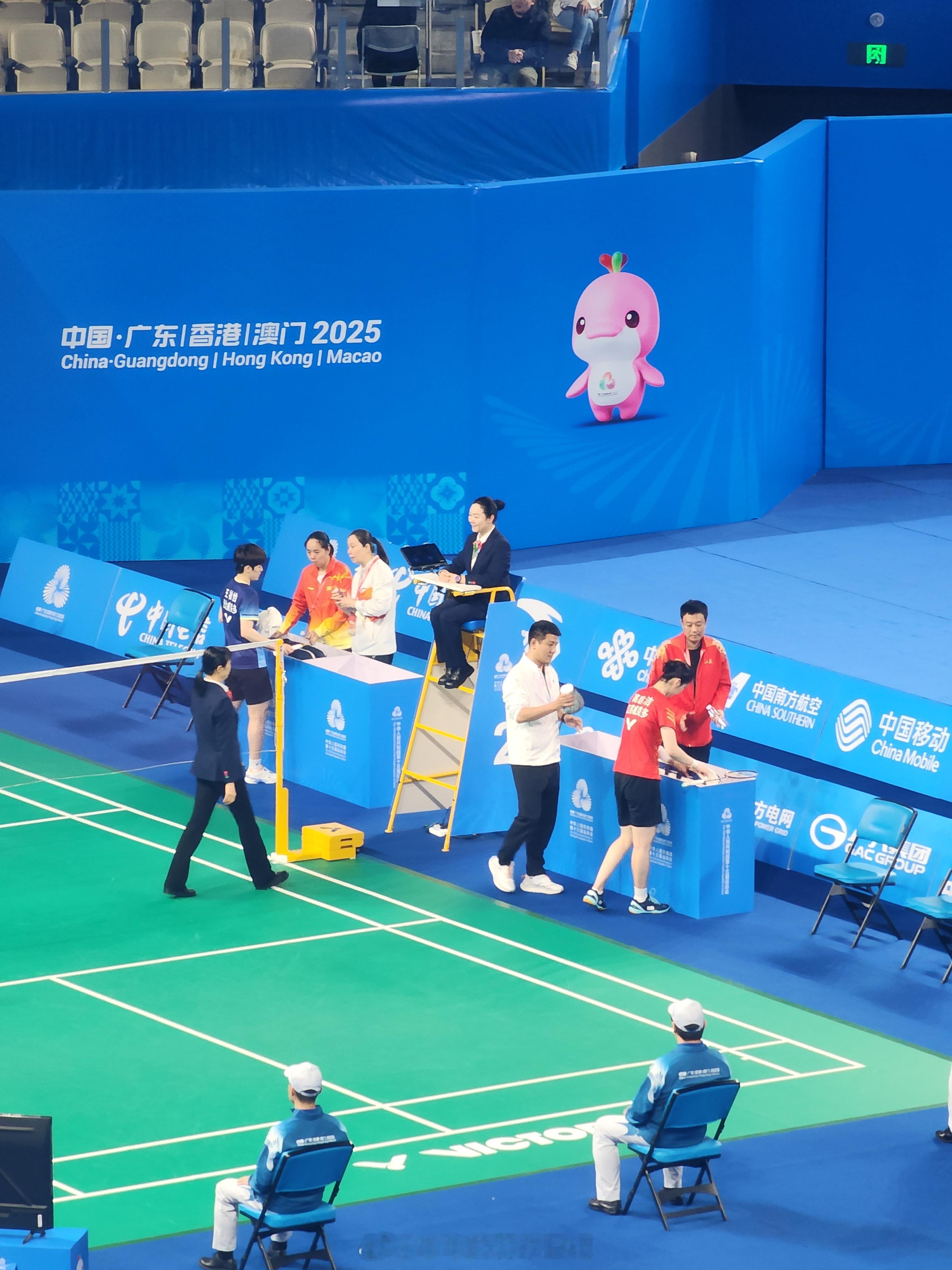 王祉怡 21-12 高昉洁