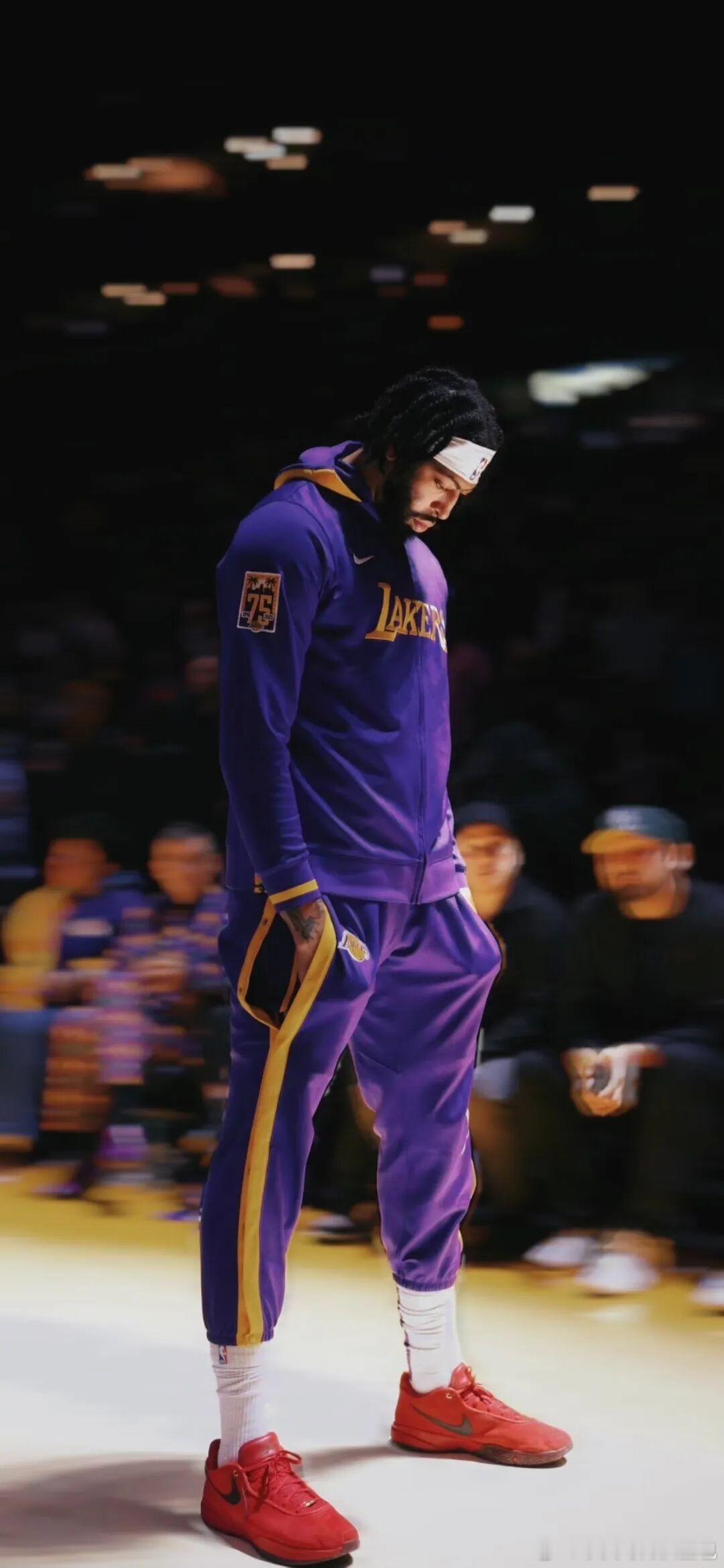 Shams：浓眉将成为多支球队的重要交易目标，包括：活塞、老鹰、猛龙！