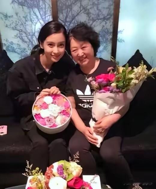 中国婆婆最不能容忍的就是儿媳妇有道德品质问题，离了婚婆媳关系还能这么融洽，说明b