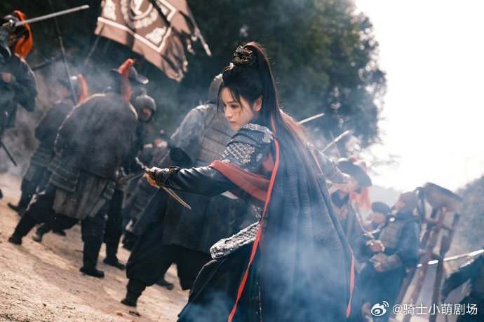 田曦薇高马尾daddy感田曦薇盘发mommy高马尾daddy田曦薇高马尾英气飒爽