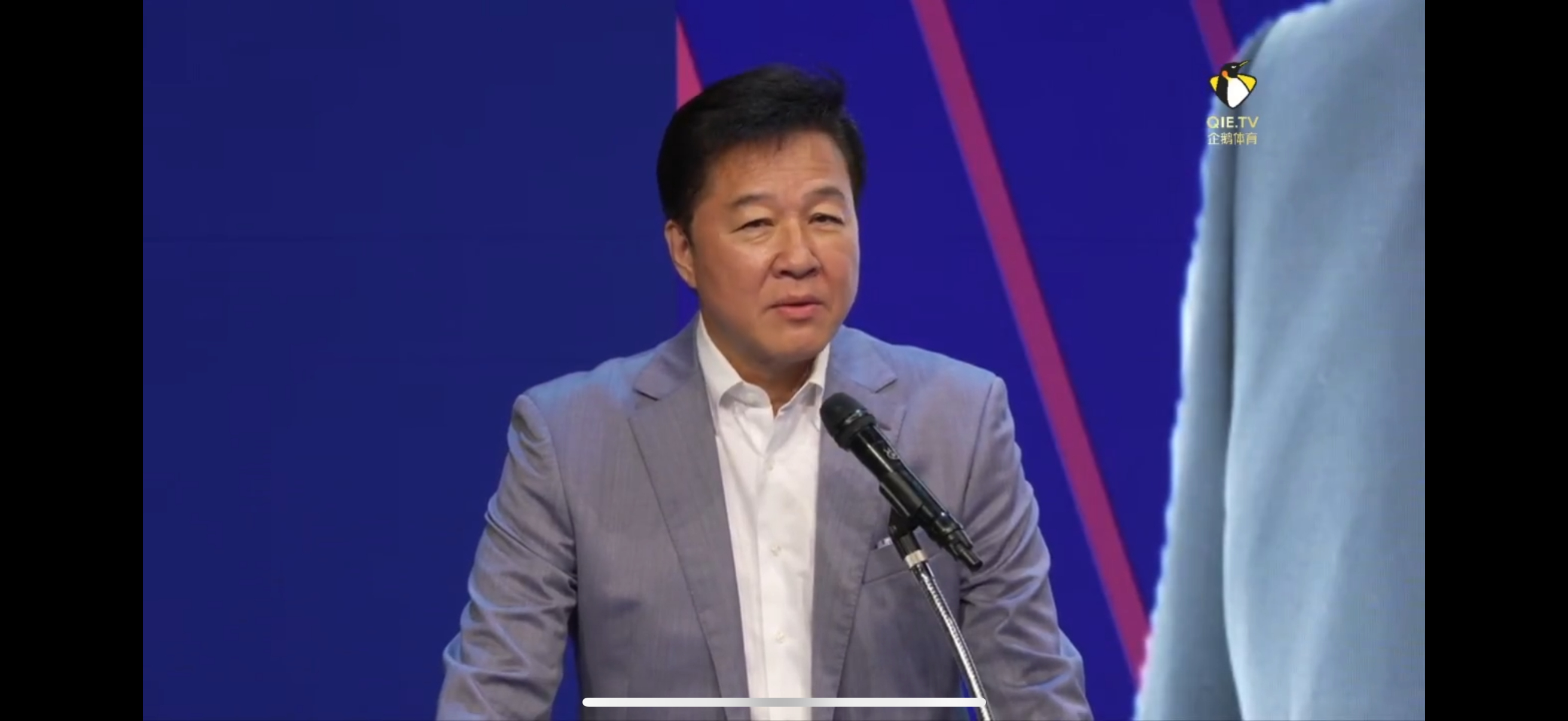 男排亚锦赛抽签仪式马上开始！！！快抽吧，抽完这些领导你讲一个小时都跟我无关了我就