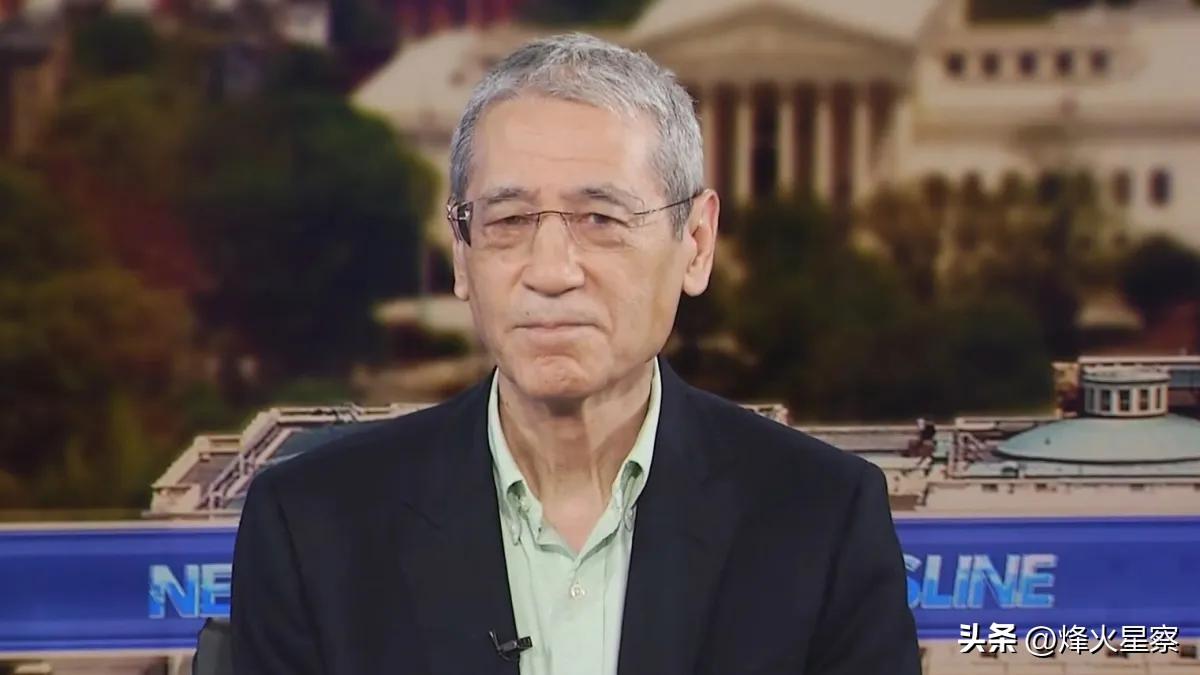 万万没想到！
特朗普竟公开点名让家“反华专家”消停点。
 
7月6日，白宫记者会