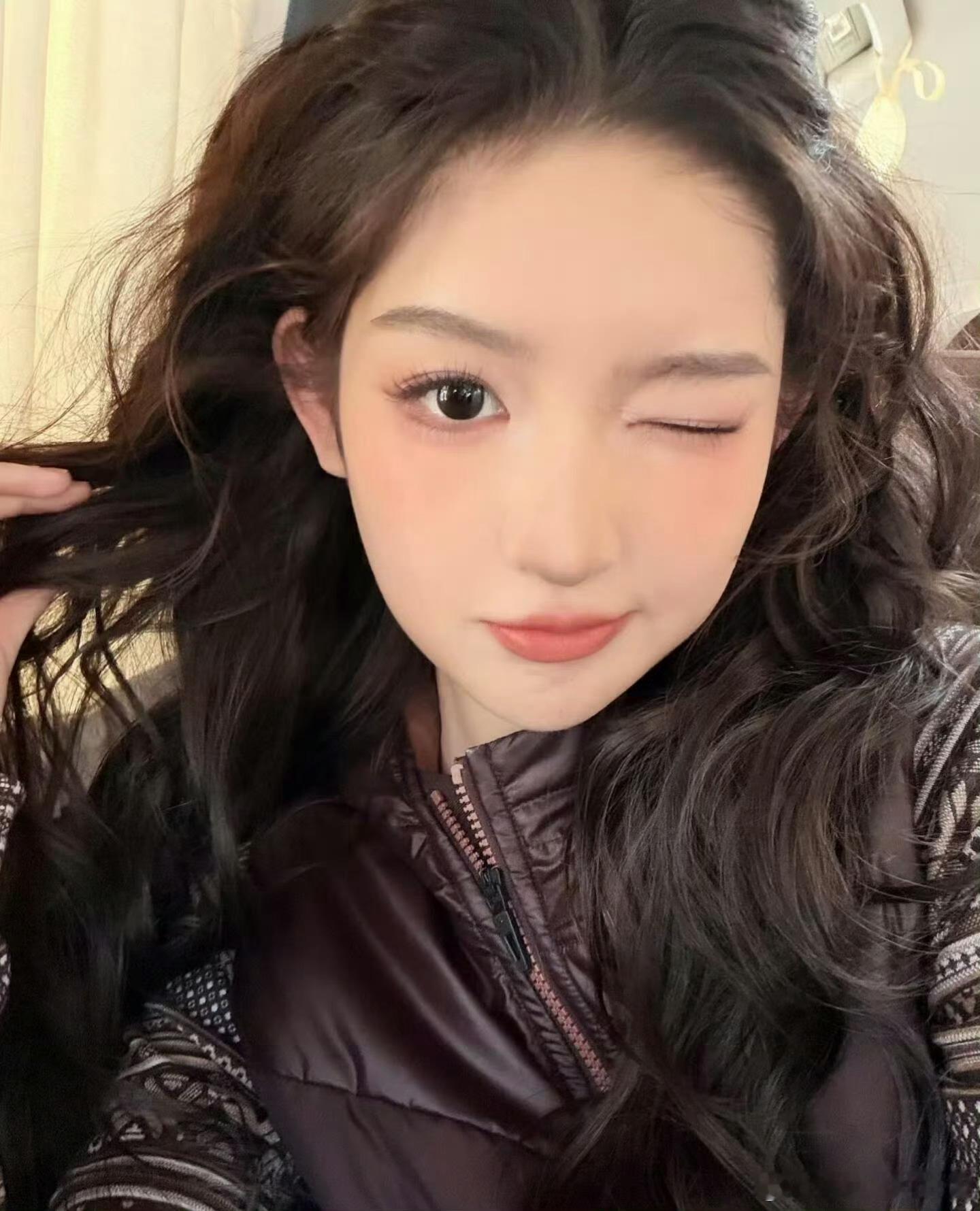 王玉雯居然这么萌 一直觉得是大美女那种来着 