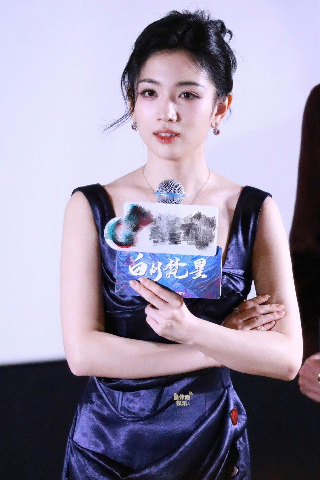 代露娃生图  代露娃浓颜系美女  代露娃浓颜系美女真的绝美啊，生图状态也太棒啦，