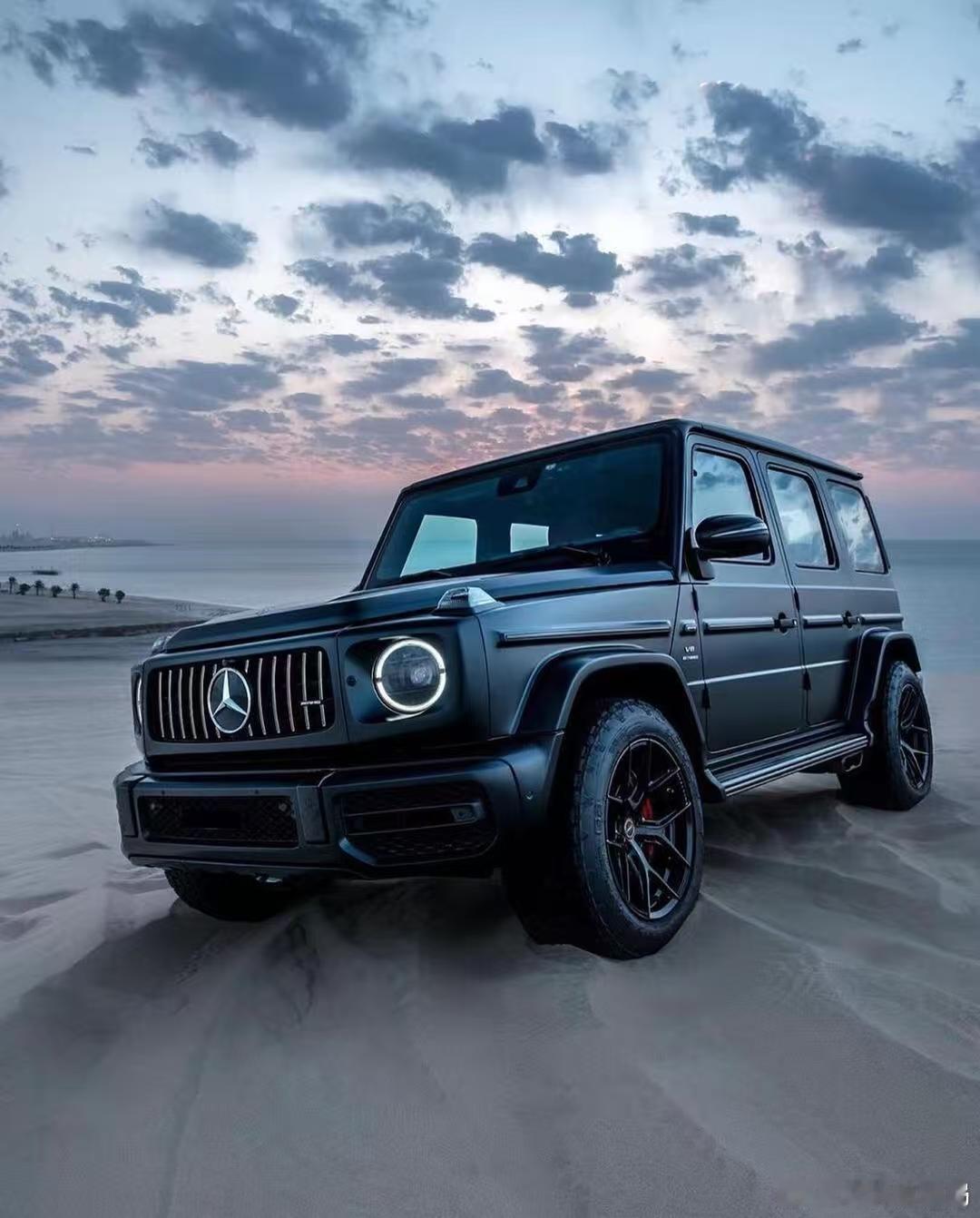 不改款就是吃老本？这话长城老板魏建军不乐意了。我觉得未来要有属于中国经典车型的话