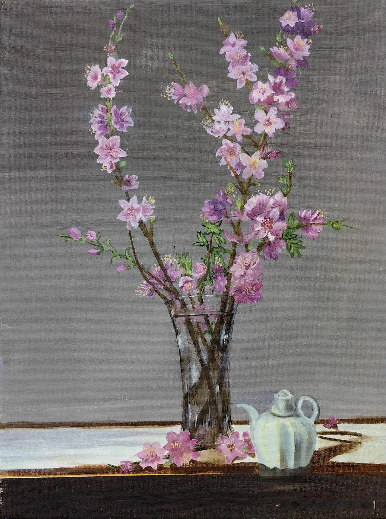 今天，我完成了四月份的第一幅油画——《春梅》。
上个月，我在南京图书馆借阅了一本