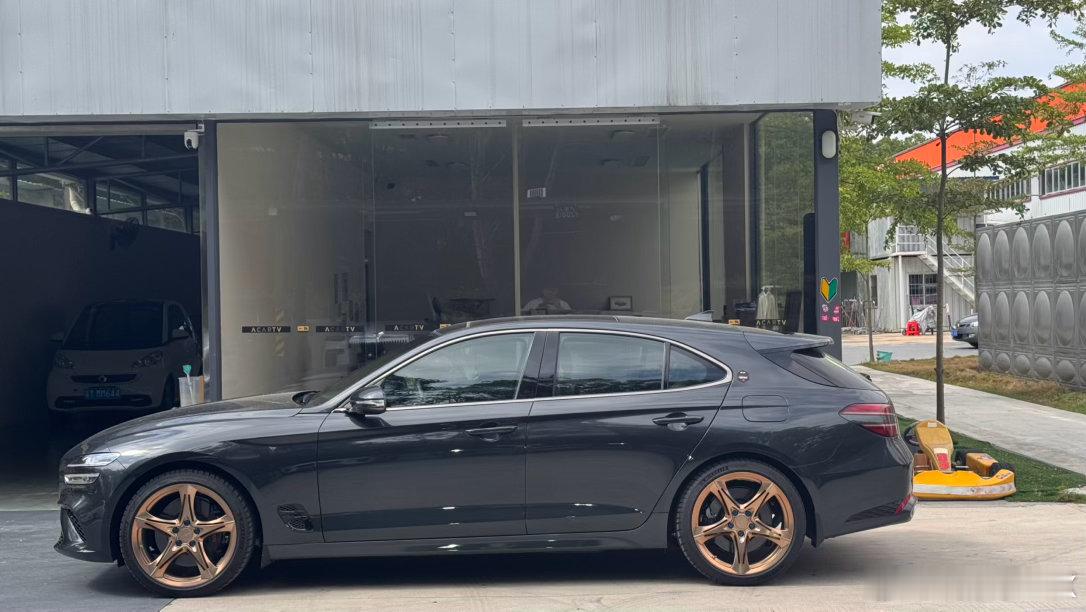 趁着油价涨之前，好好消耗快乐98❤️ 好久没开我的小猎装一辆G70猎装版