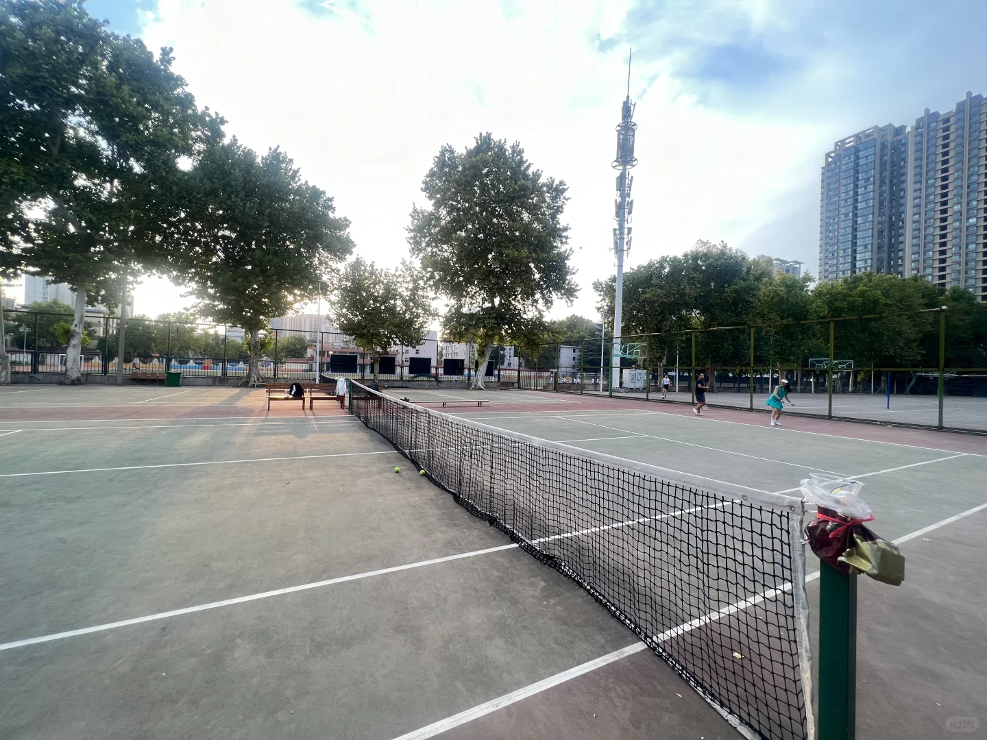 有球打就很开心🎾