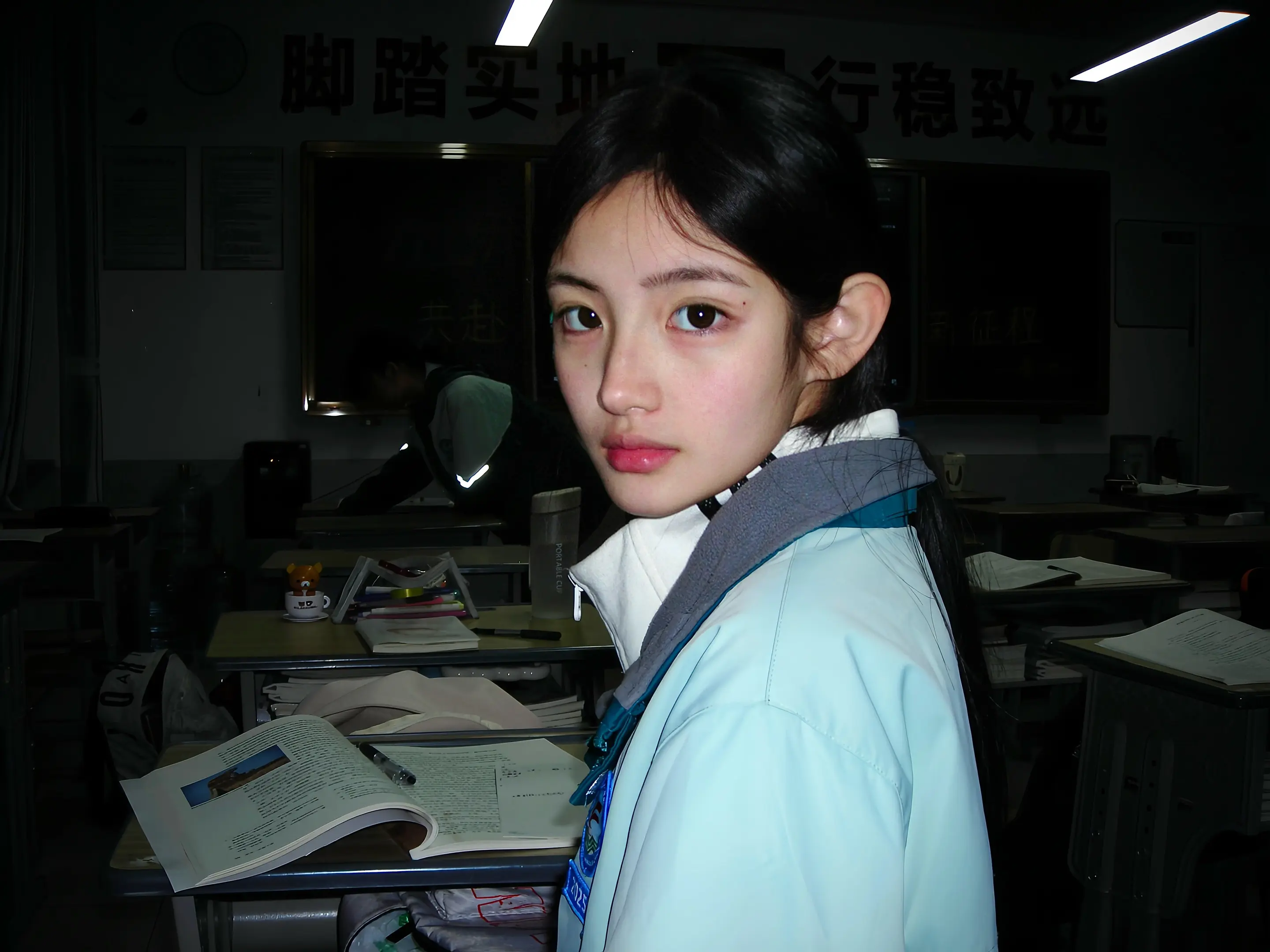 同学 我也是你青春里淡淡的一笔吗