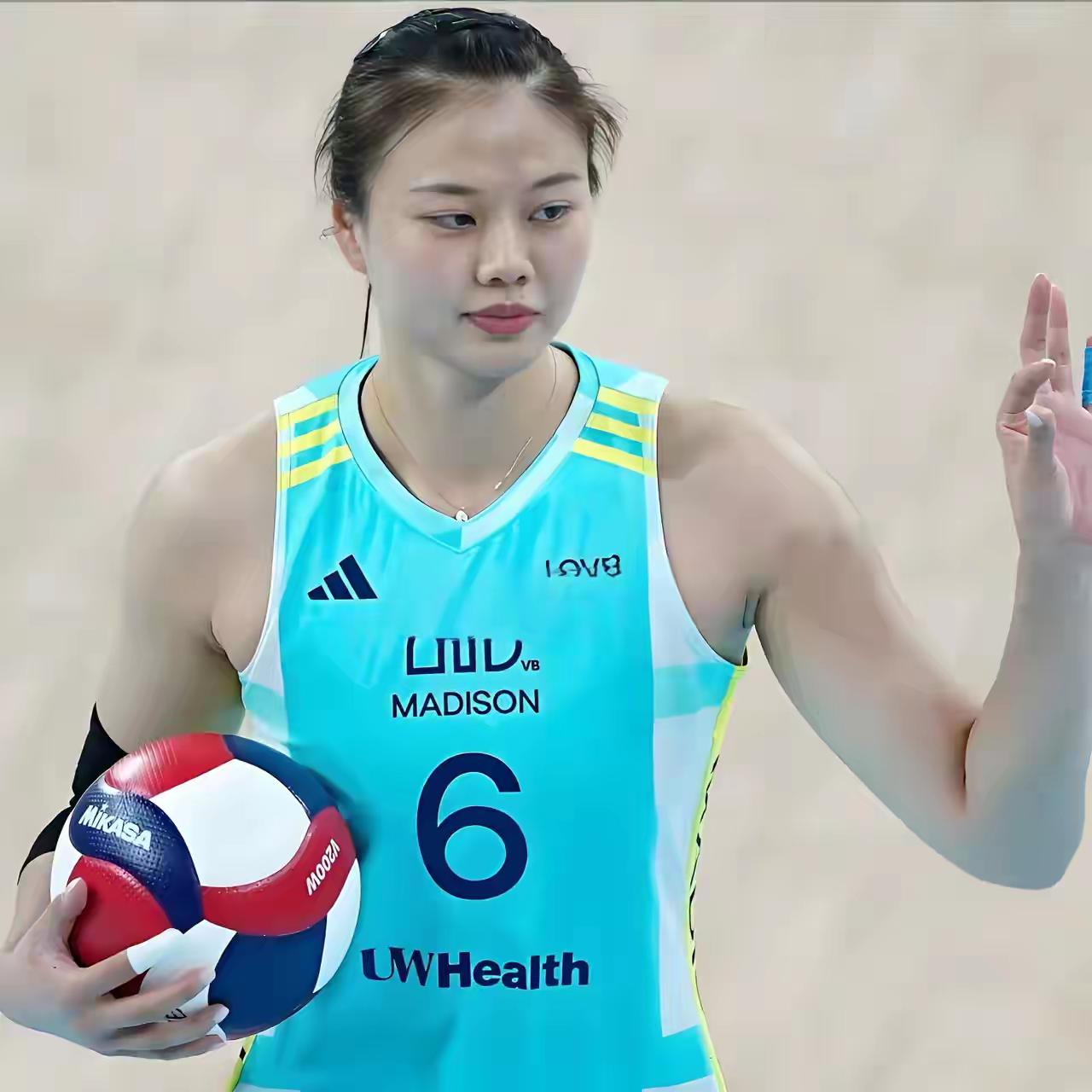 队长归来，龚翔宇即将回国！

        据网上信息，中国女排队长龚翔宇在美