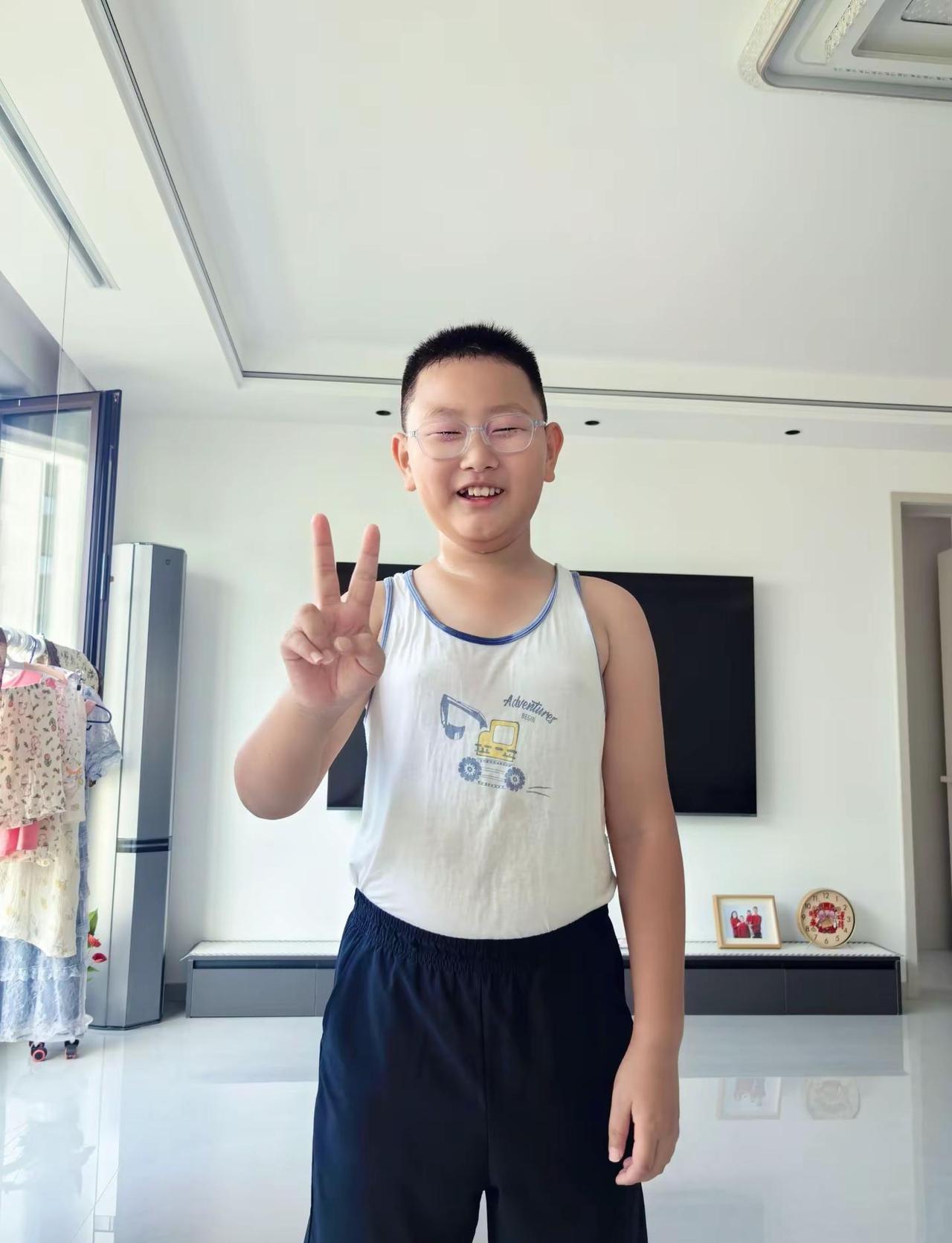 说好的减肥呢，他自己都不敢上称了😒元气满满日常 运动小孩 做个很哇塞的男孩纸 