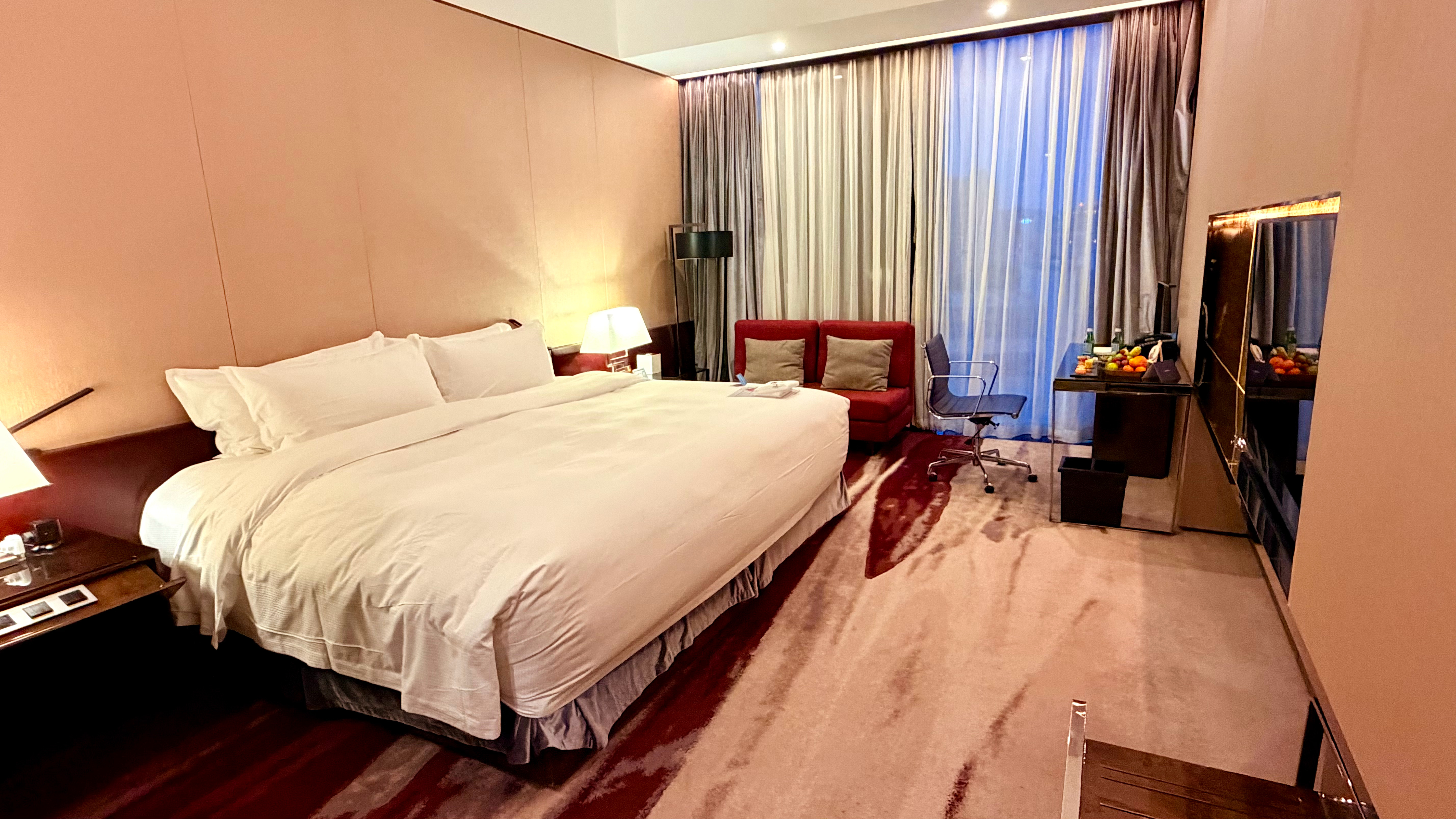 到广州啦，明天去参加鸿蒙智行 享界S9新品发布 