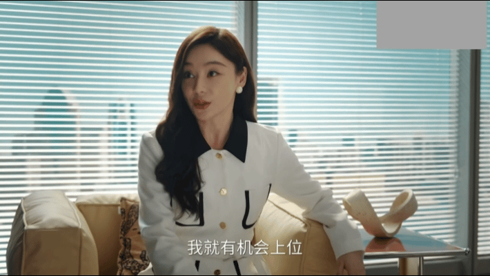 白靓靓画饼大师白靓靓简直就是画饼界的天花板😱，对李明轩全靠空头承诺，帮还债、让