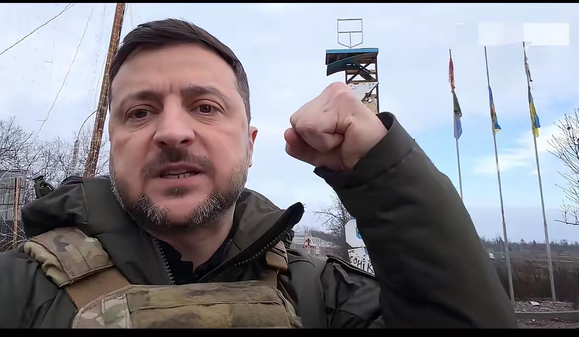 让泽连斯基接受投降条件，恐怕只有城下之盟。而特别军事行动限制在乌东地区，短期内俄