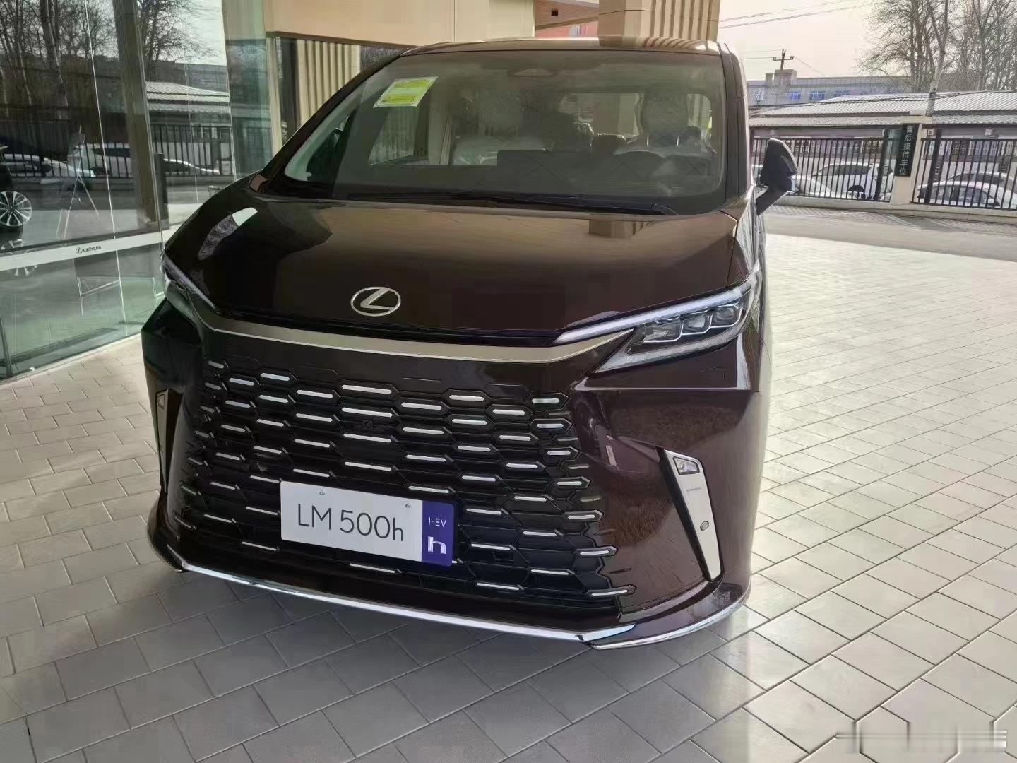 红外白内四座LM加95万[挖鼻]能提到车 ​​​