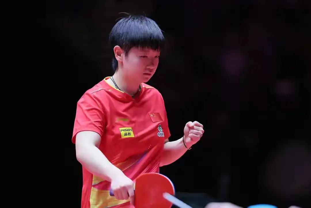 孙颖莎回应伤情：混双是外战自愿参赛

孙颖莎在比赛中的表现令人敬佩。面对女单比赛