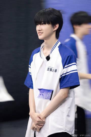 #黄朔 清白有了面子没了# 已经设置成铃声了[doge] ​​​
