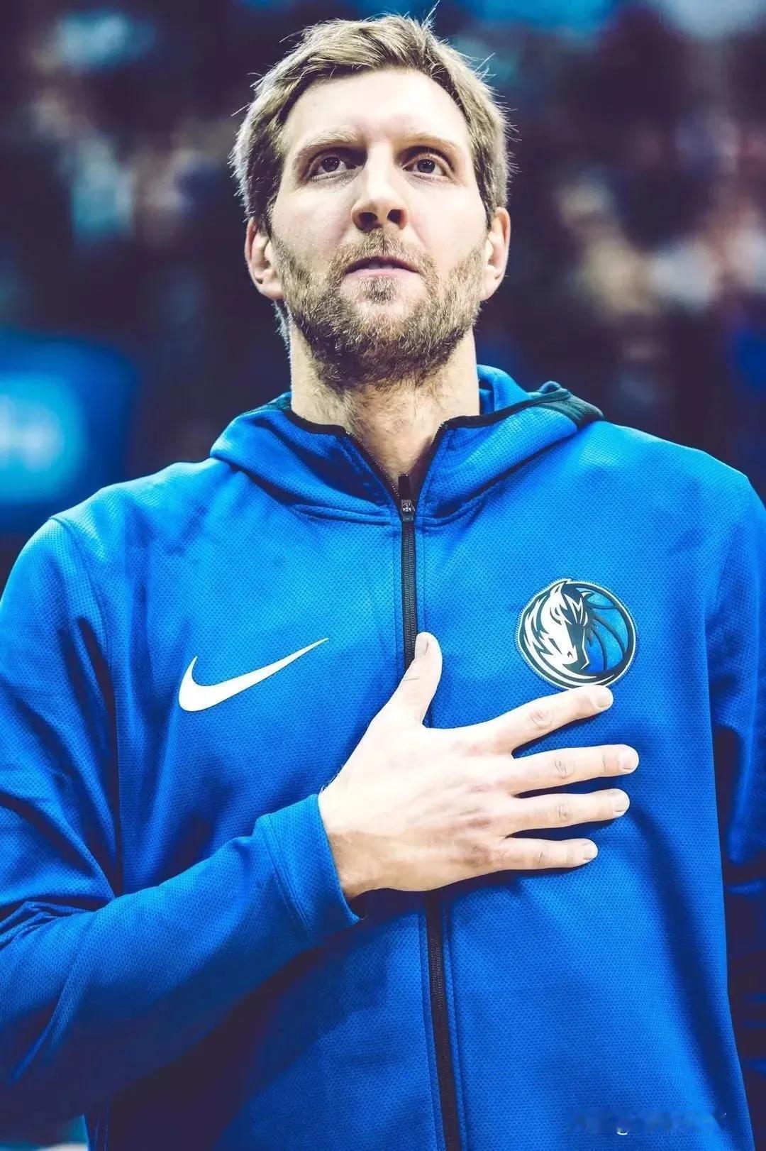 历届冠军中，谁是真正的单核夺冠呢？
 
1. 1994年休斯顿火箭队：在乔丹退役