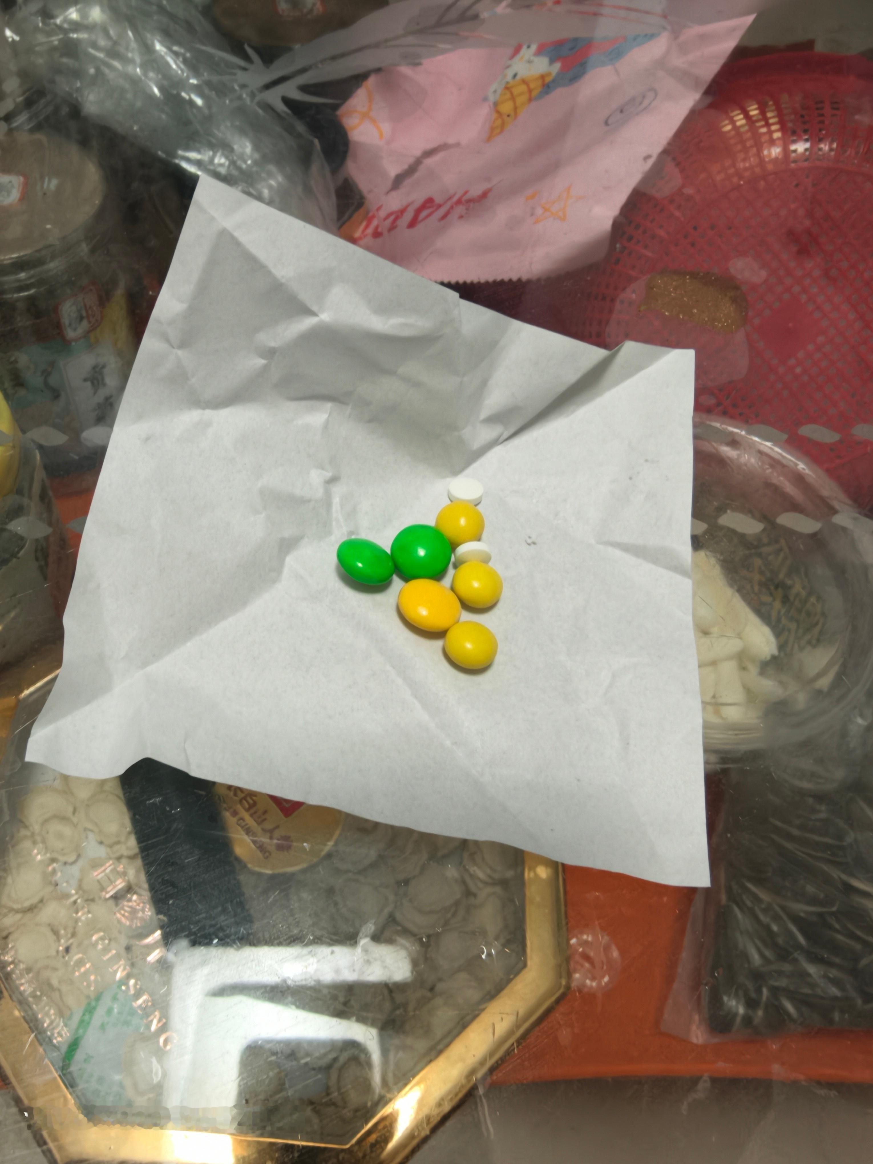 这样的药很治病，吃了两包明显不咳嗽了。 