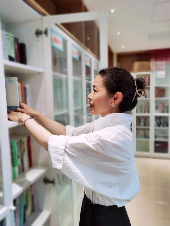 《何以胖东来》：探寻商业奇迹背后的温度与智慧 	 你或许没听说过胖东来...