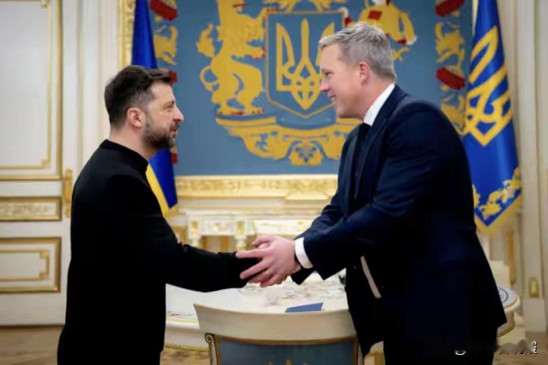 英媒：俄罗斯或将摆脱西方制裁，重返G7并收回大部分被冻结资产