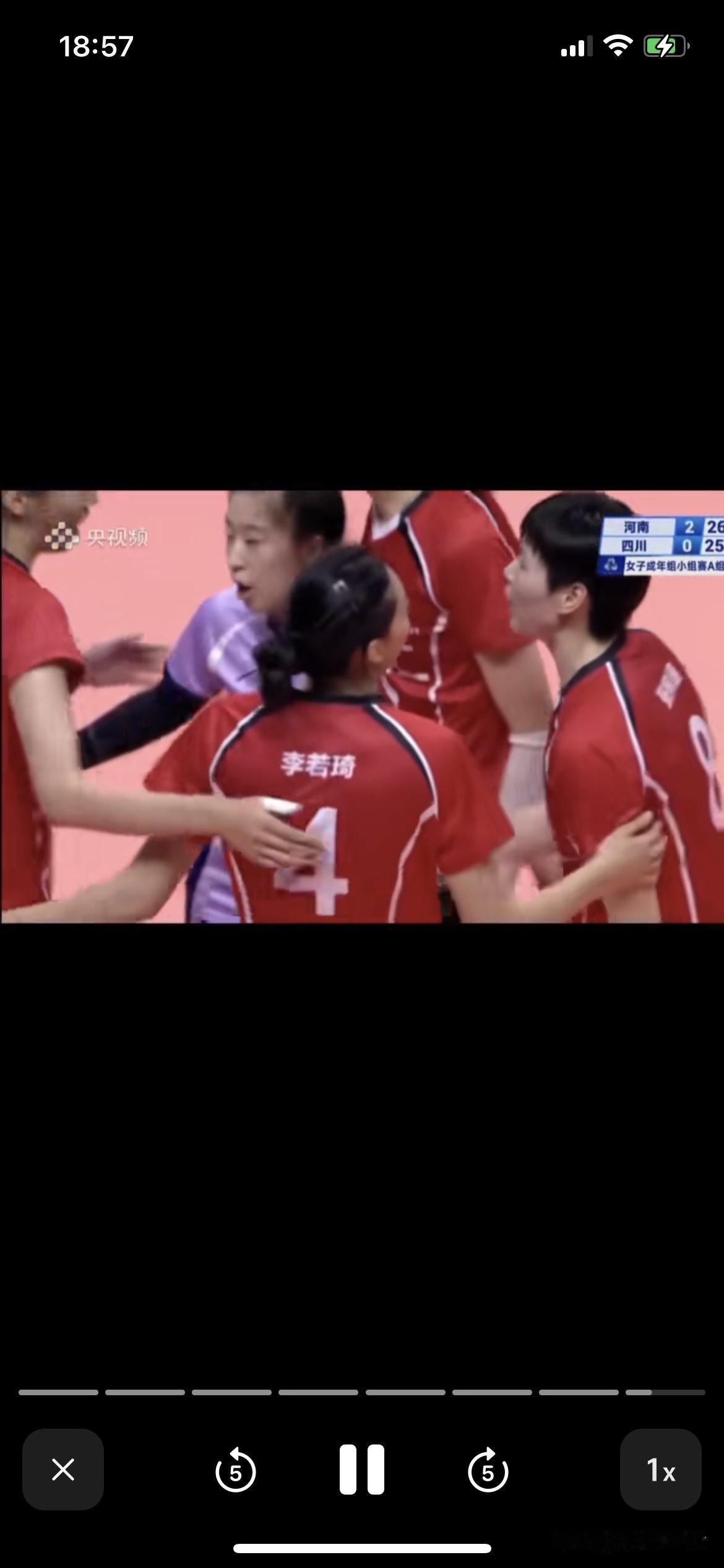 河南女排提前晋级八强！朱婷真棒👍
10号，河南女排3:0四川女排
朱婷太棒了。