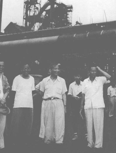 1958年7月7日，陈云视察武汉钢铁公司