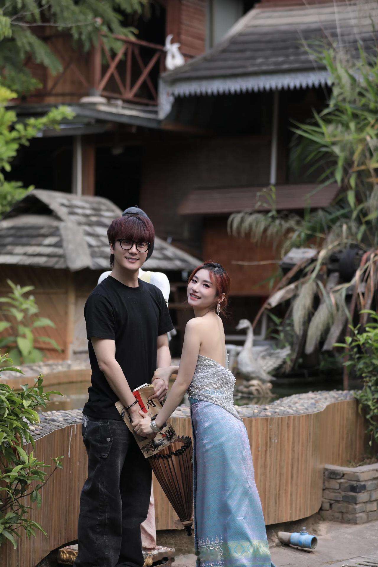 陆虎为老婆庆生！
