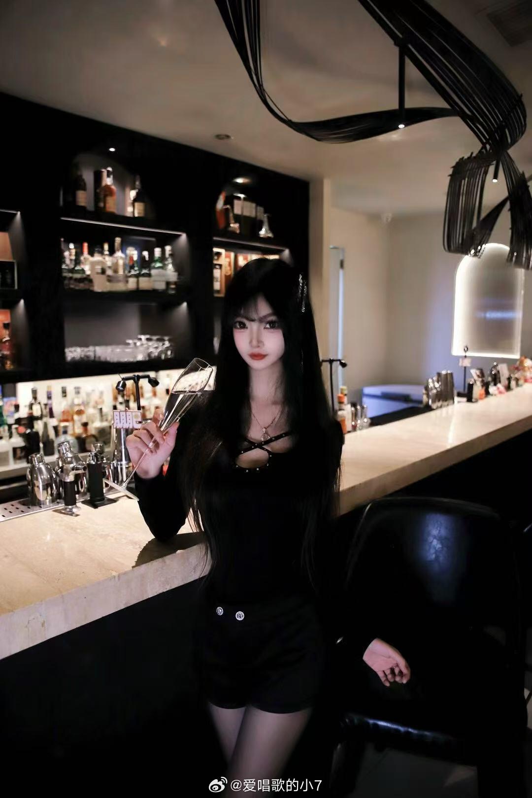 放弃幼态审美，做成熟气质女人够权威么这个穿搭？ 