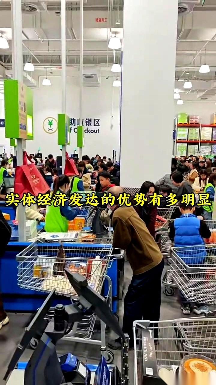 我跟你说，我今天在武汉的商场，人是彻底懵掉的。
阿迪达斯，69.9。
安德玛，6