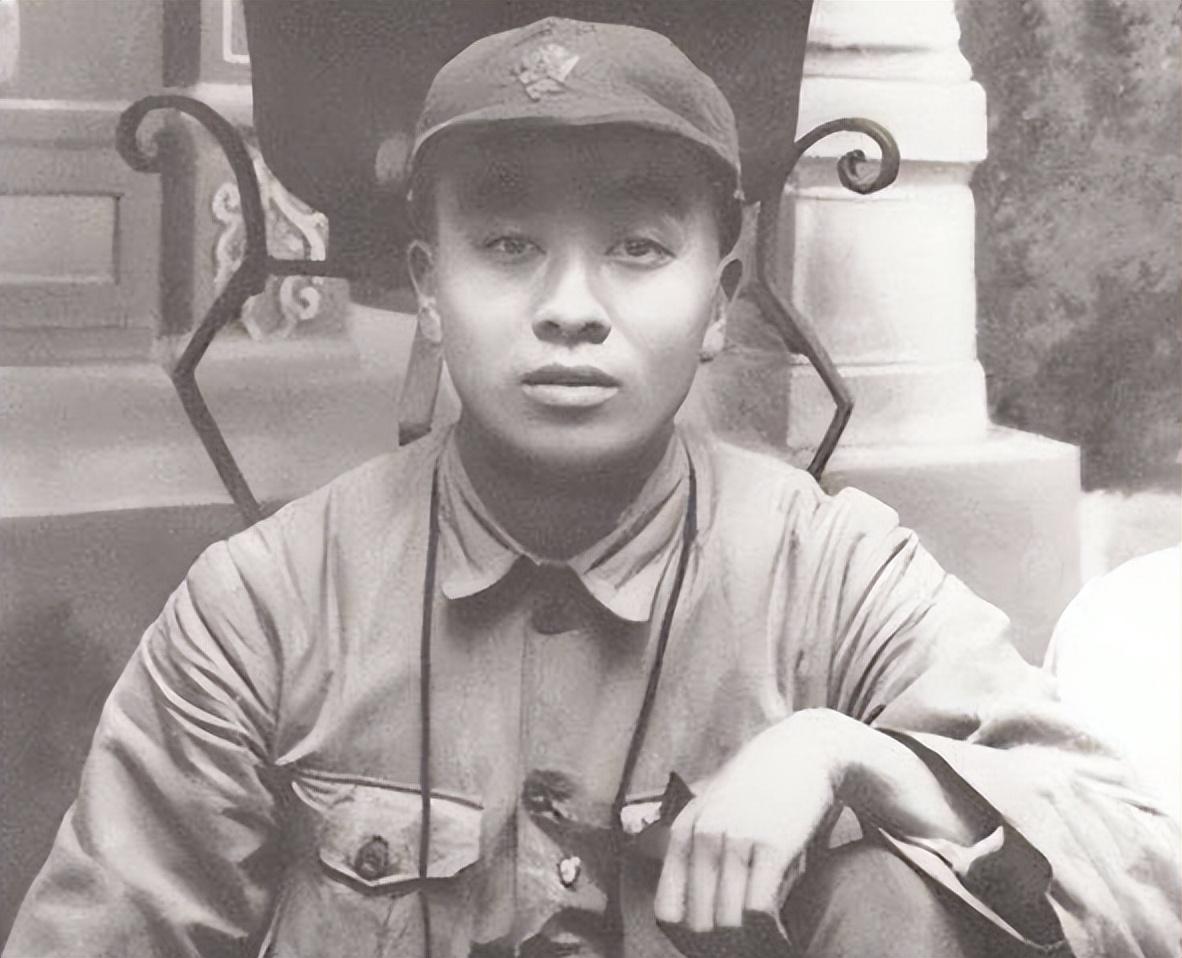 1975年，谭政重获自由不见妻子，儿子：林、叶坠机，母亲大笑而亡

1975年，