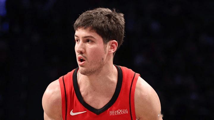 只会控球的控球后卫，和只会刷野的打野一样，看着热闹，最后三路全崩雷霆双加时战胜火