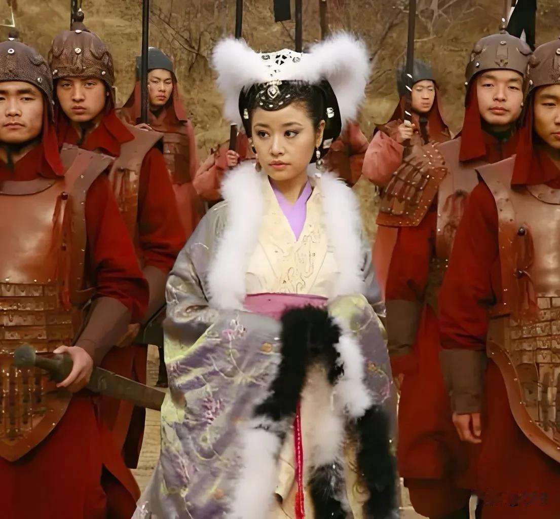 林心如的苏妲己，张馨予的苏妲己，李依晓的苏妲己，三版“苏妲己”的狐狸造型，谁好看