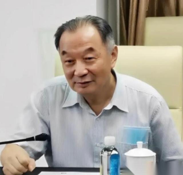 当初苏联不打中国，压根不是因为怕了！真实原因回想起来令人胆寒！温老表示：“196