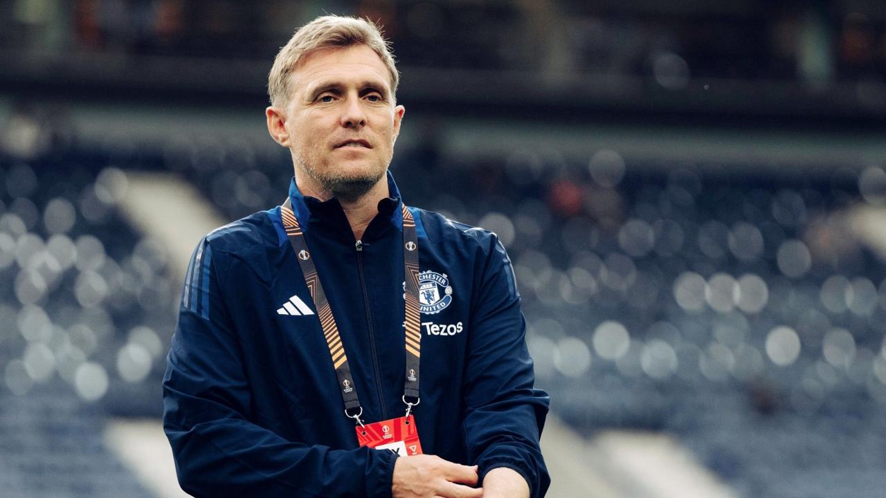 达伦·弗莱彻将任曼联代理主帅带队对阵伯恩利，而曼联正式主帅的任命可能会等到夏天。