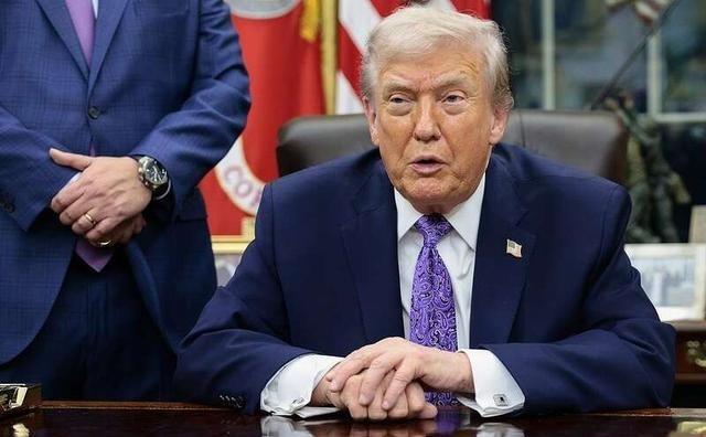 美国总统特朗普不查不知道，一查才知道，他是美国史上首位亿万富翁总统。在金融市场那