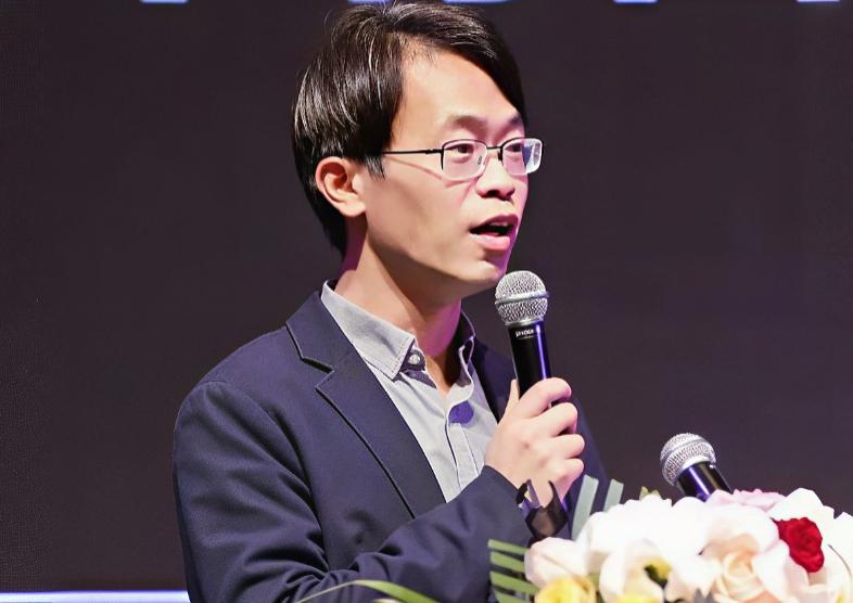中国移动一周内任命了3个省公司一把手！ 其中就有他！
这两周估计是中国移动高管人