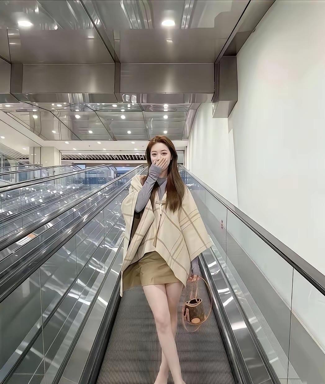 二选一，她和80w，你咋选？