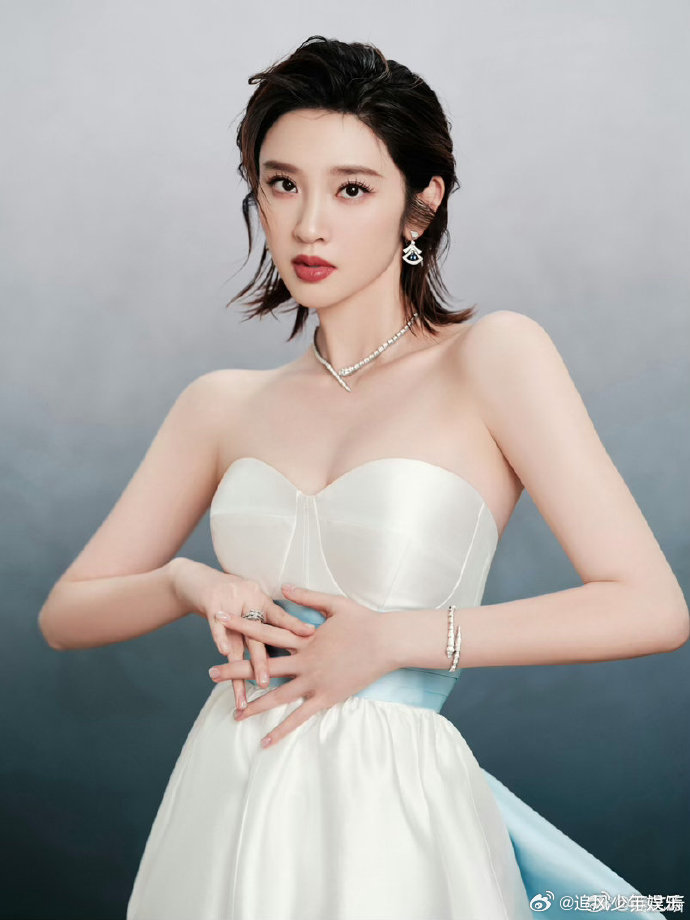 谁会是浪姐7黑马 陶昕然的唱功被严重低估，情绪感染力超强，在直播无修音的舞台上，