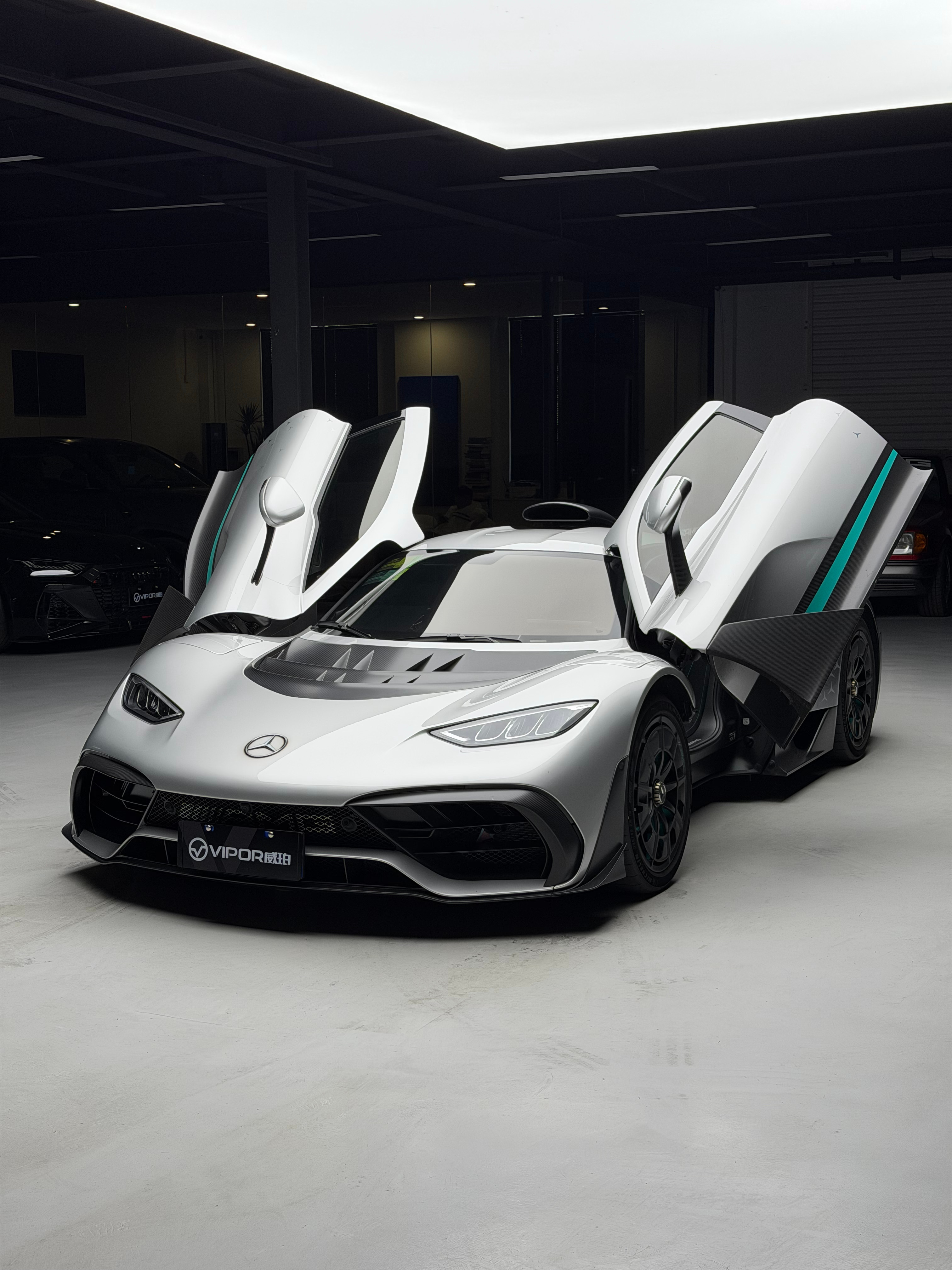 ONE！为你呈现！ 