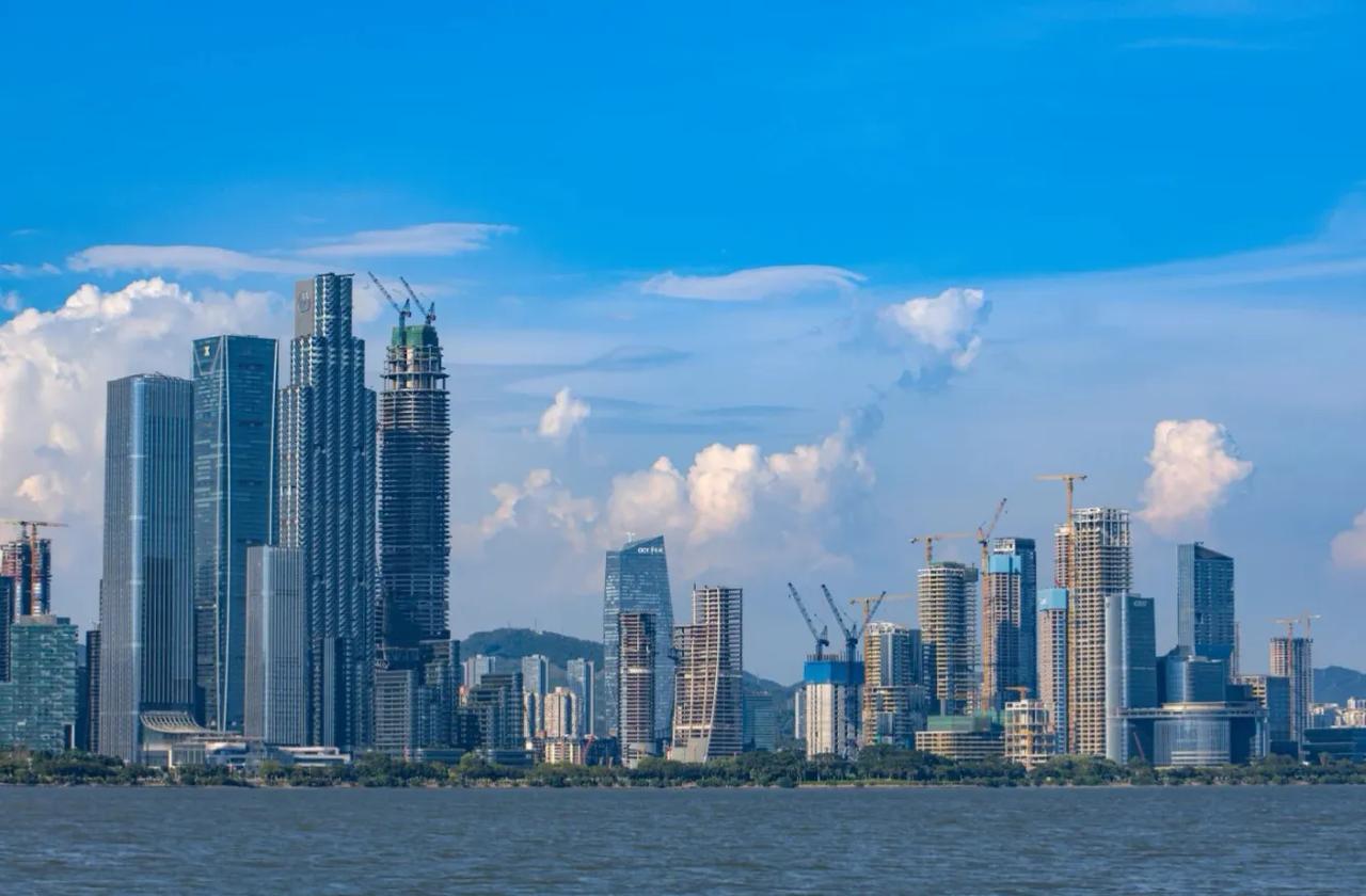 深圳|深超总的天际线越来越清晰了