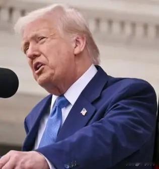 没有台阶，就自己找！

美伊之间的战争，随时都可以重启；或者说特朗普随时可以重开