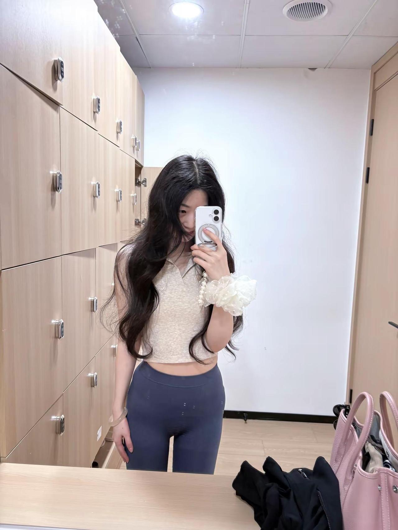 展示一下我的健身穿搭 保持身材 健身穿搭 健身女孩穿搭 晒出你的健身穿搭