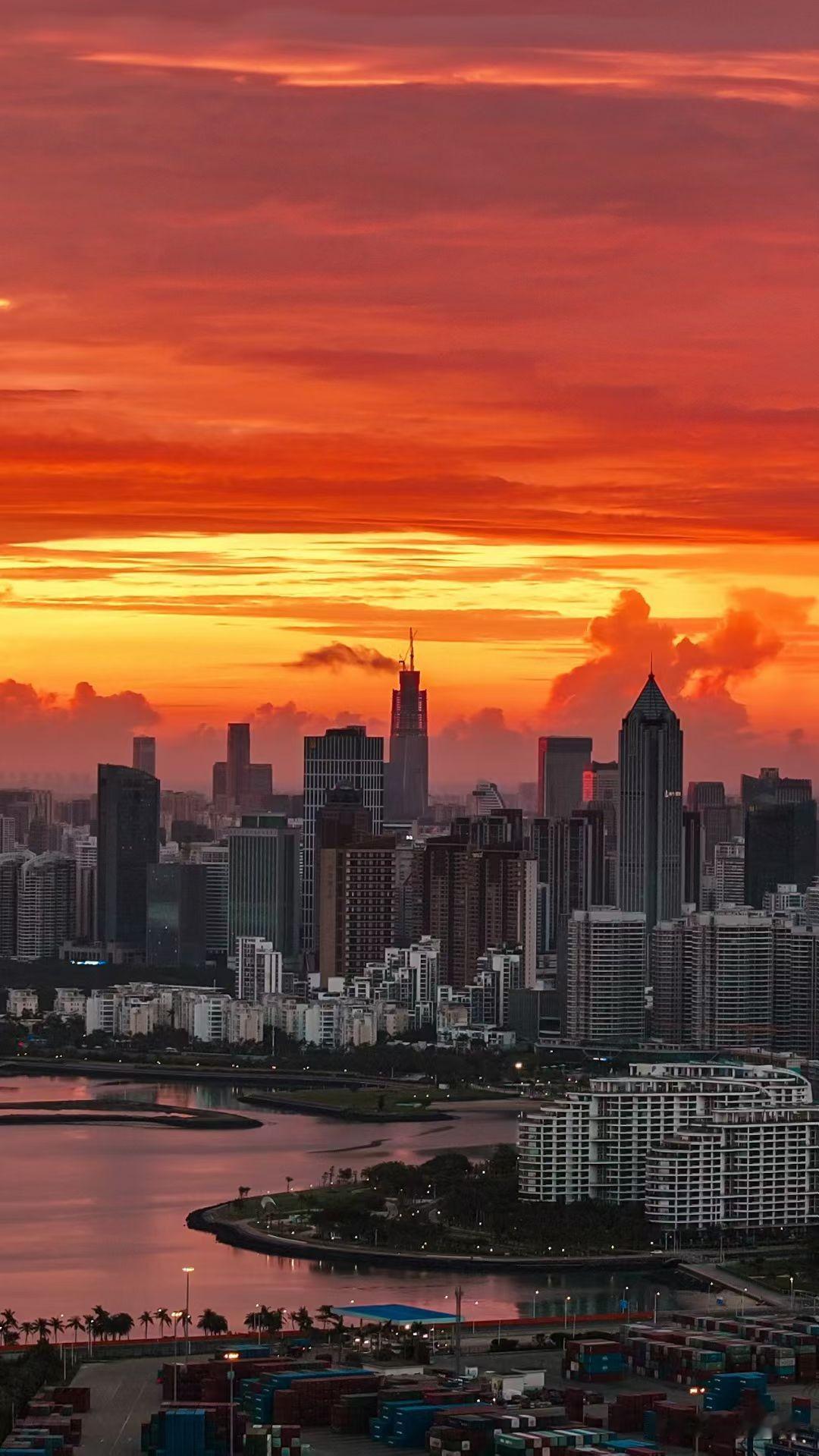夕照海口，美不胜收。