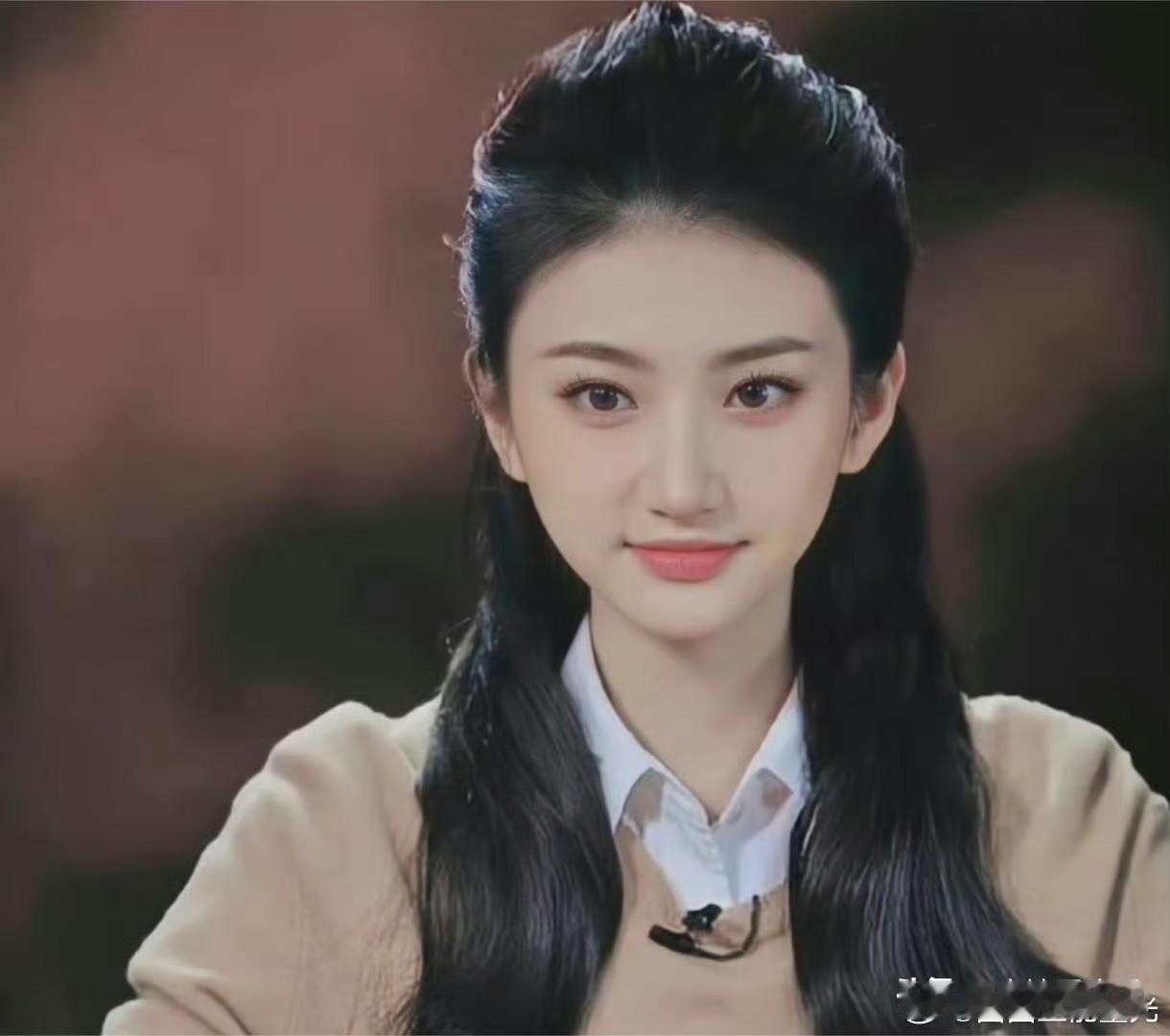 就问大家
门当户对重不重要，景甜真的给所有女孩子提了个醒，那就是找对象不管对方条