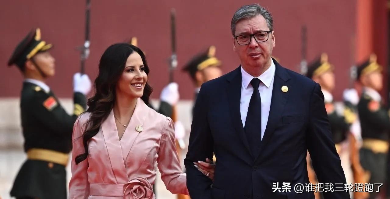 武契奇突然发出警告：三国要对塞尔维亚动手！
​他不是怕，是忍到了极限。
​一个不