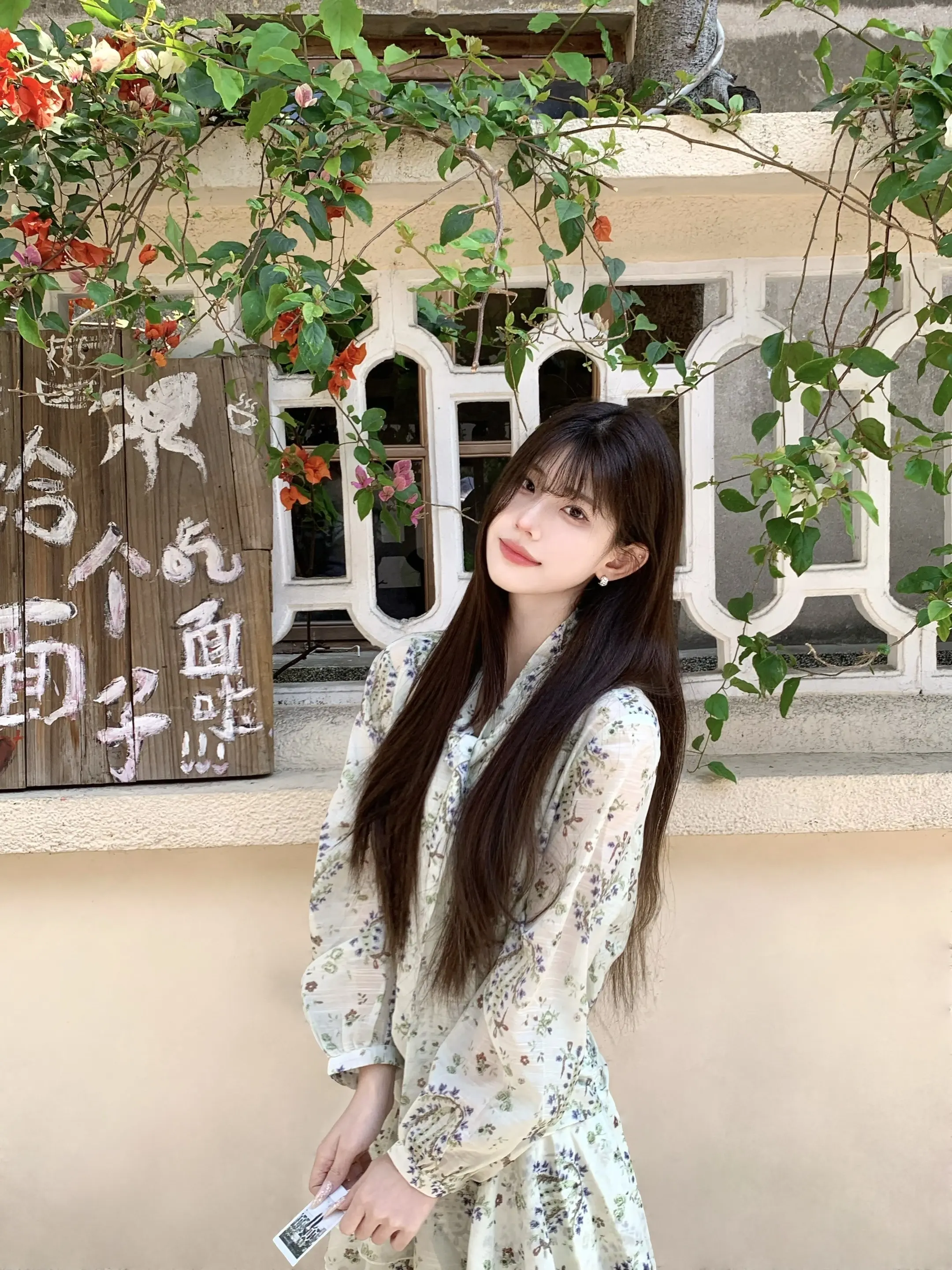 我們的世界不应該只剩彼此嗎