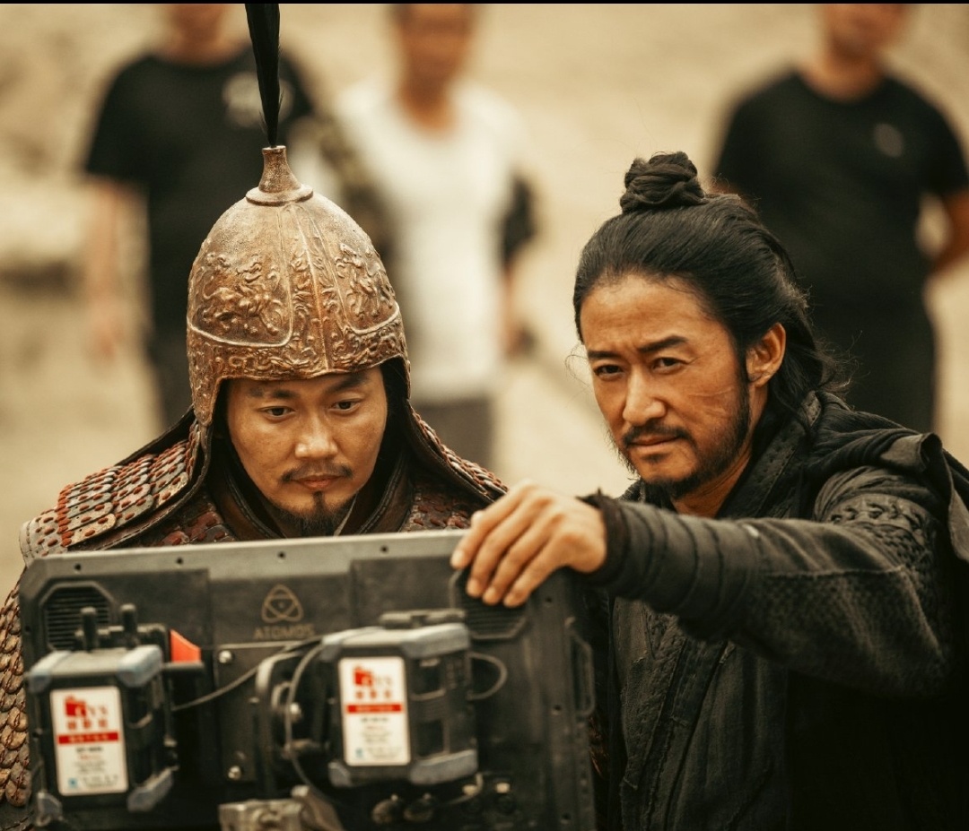 还是小看镖人了，我本来以为阵容已经很厉害了，没想到又发现，德云社的孟鹤堂居然在里