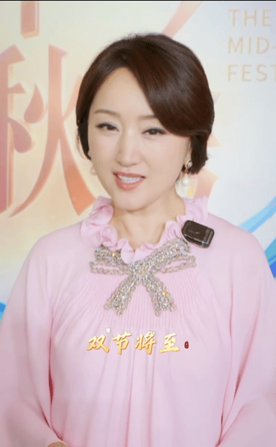 怎么杨钰莹的夹子音就不招人嫌 难怪大家爱听！杨钰莹的声音不是刻意夹，是天生的温柔